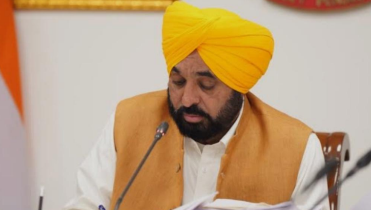 Punjab Announces Monthly Financial Aid for Women in Budget 2026